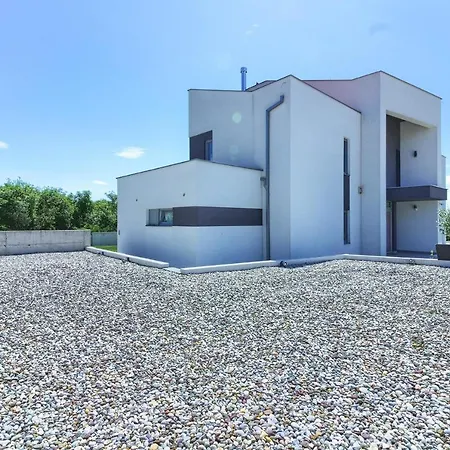 Vila Windrose Villa